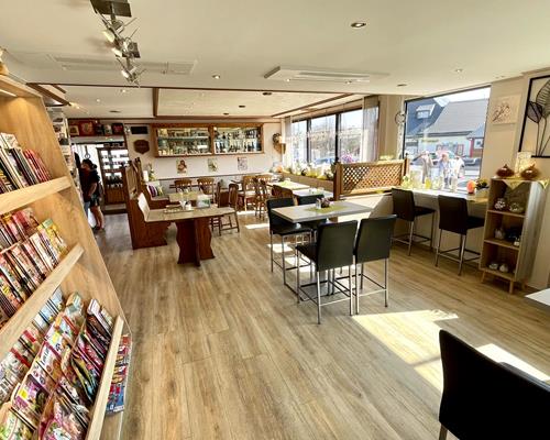 OldSMUGGLER  Café - Bistro - Brotshop